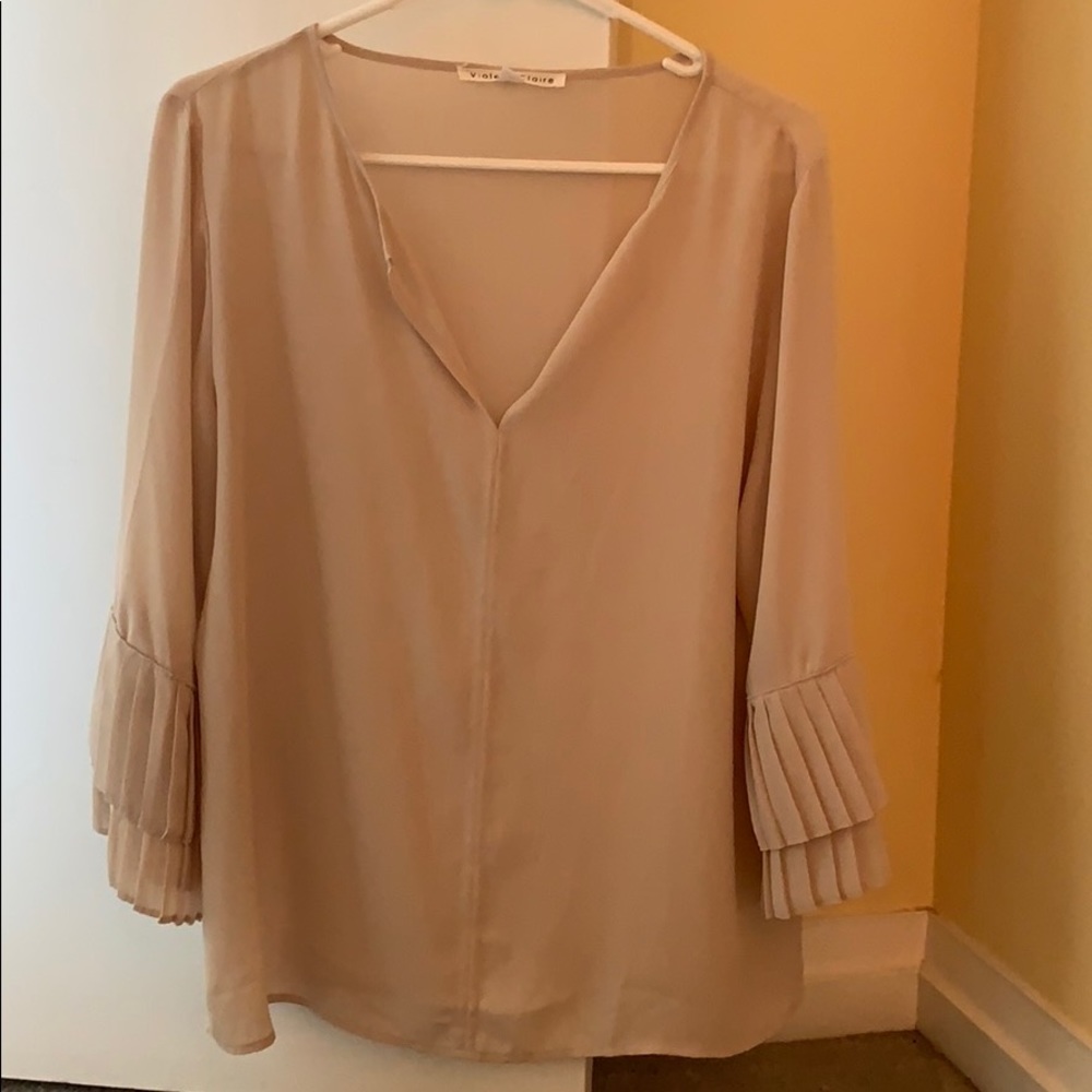 Long sleeve blouse!